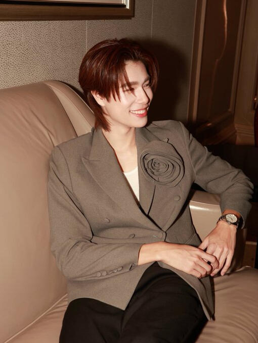 PHUWIN STELLAR SHANGHA