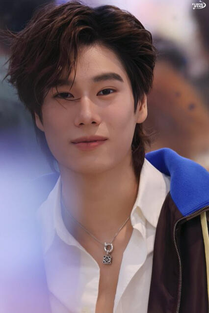 PHUWIN LOEWE PUZZLE10