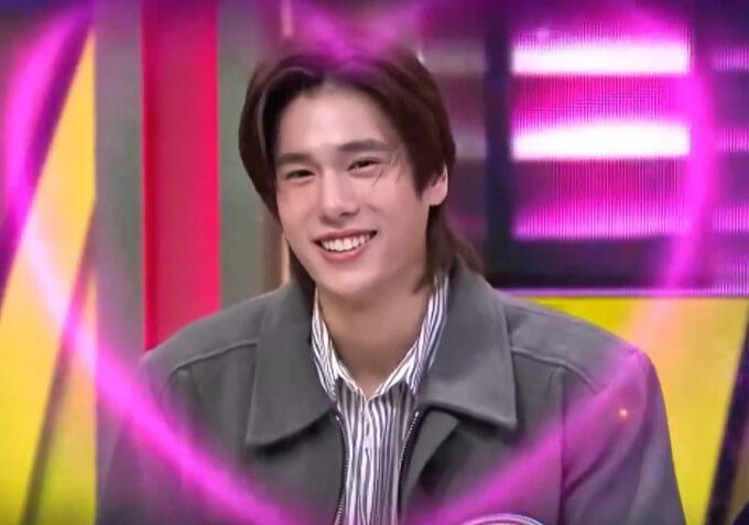 PHUWIN 4VS4 CELEBRITY