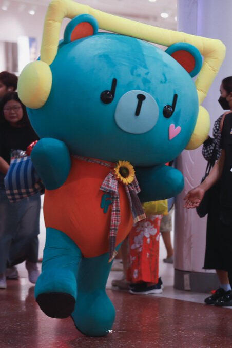 PERMPOON 1ST SOLO EVENT